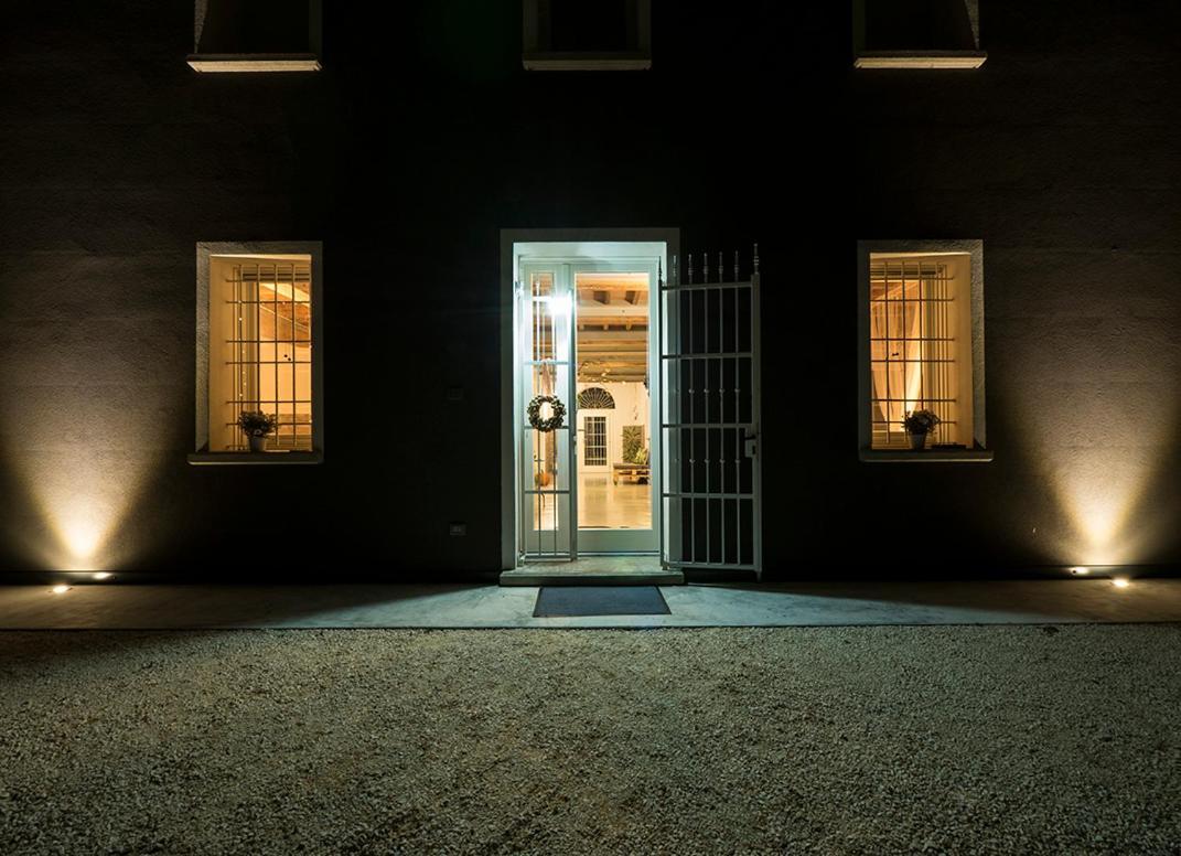 Zucchero Sui Baffi- Food Lovers B&B Mantua Exterior foto