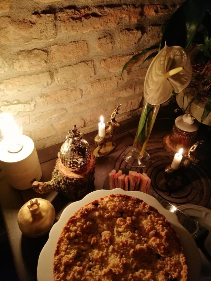 Zucchero Sui Baffi- Food Lovers B&B Mantua Exterior foto