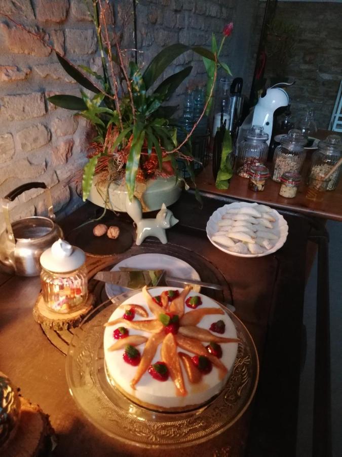 Zucchero Sui Baffi- Food Lovers B&B Mantua Exterior foto
